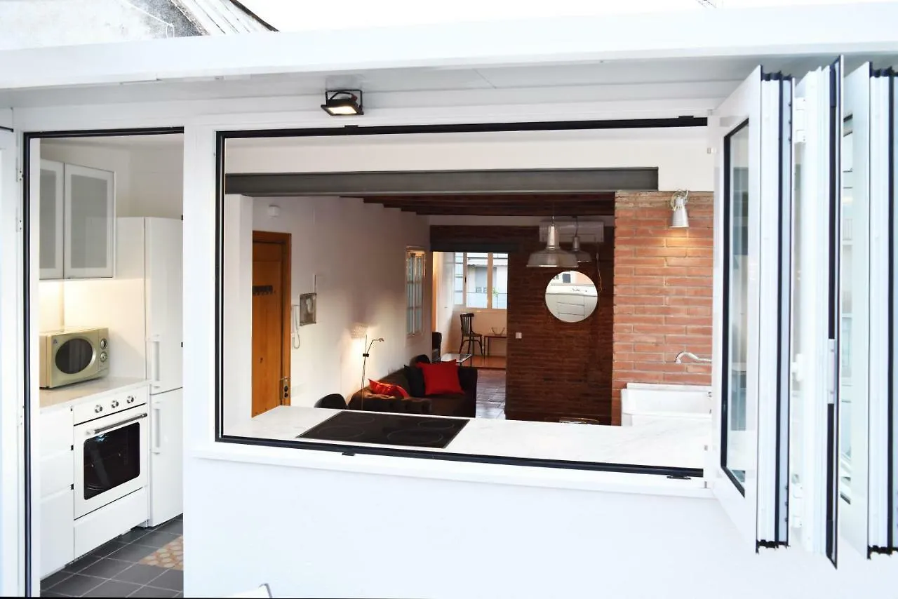 Sunny Home O Barcelona Apartment